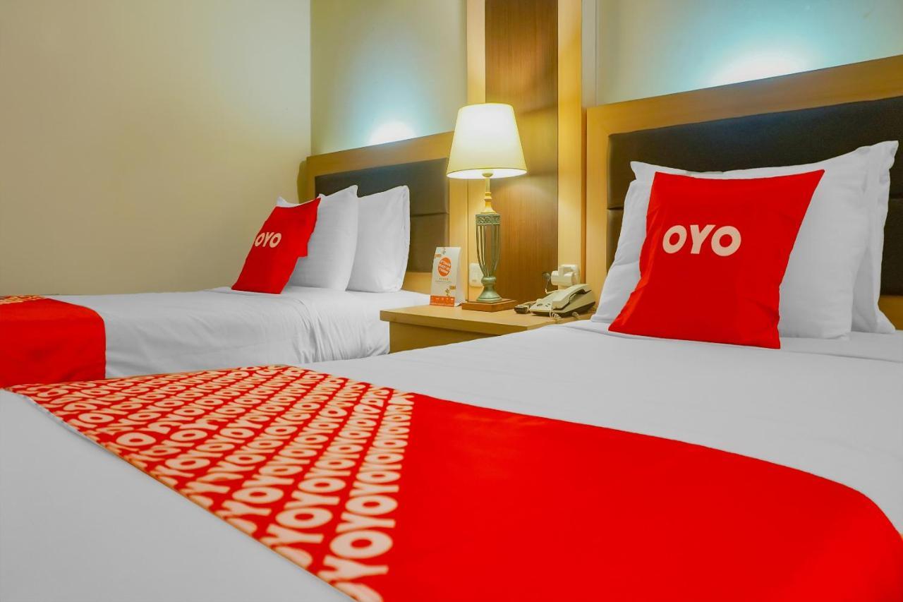 Oyo 3967 Hotel Pantai Wisata Makassar Kültér fotó